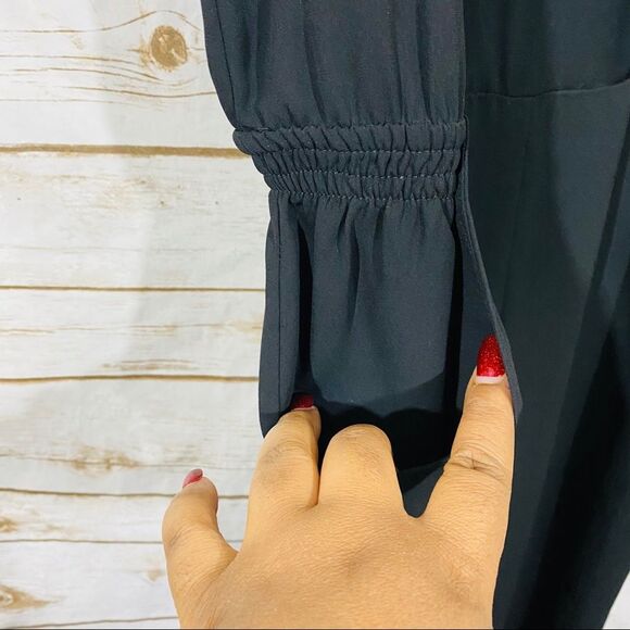 Design lab woman’s  petite black spaghetti strap jumpsuit size S/P - Picture 4 of 8